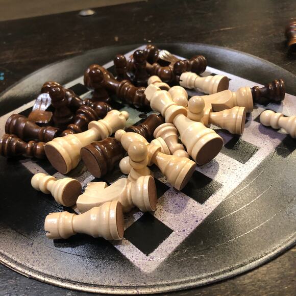 Vinyl Chess Set - Spotted Chrome & Black - Picture 10 of 13